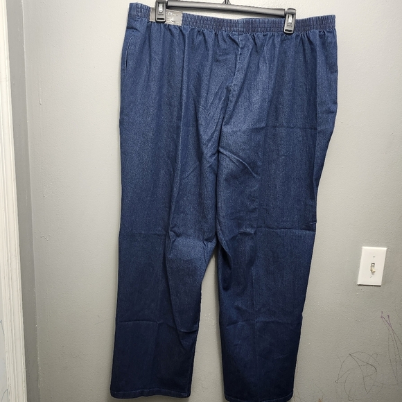 Alfred dunner women's Pull-On elastic waist jeans size 22W blue new with… - Picture 3 of 6
